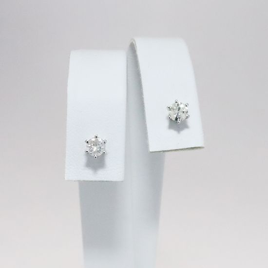 Picture of 14k White Gold Diamond Solitaire Studs 
