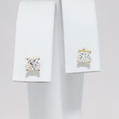 Picture of 14k Yellow Gold .60CTW Diamond Earrings 