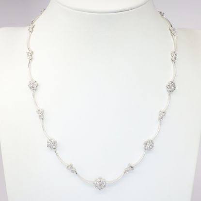 Picture of 14k White Gold Diamond Flower Necklace 