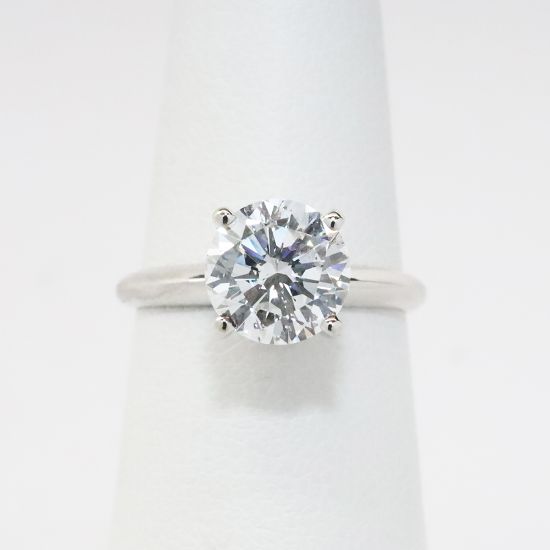 Picture of 14k White Gold 1.45CT Diamond Solitaire Engagement Ring 