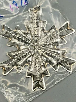 Picture of Gorham Sterling Silver 1978 Annual Snowflake Ornament, no box