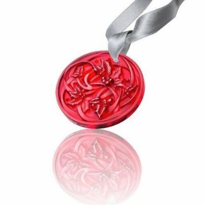 Picture of Lalique 2017 'Entrelacs' Rouge/Red Traced Holly & Berries Annual Christmas Ornament