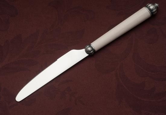 Picture of Place Knife Modern
