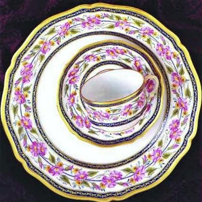 Picture of Dinner Plates