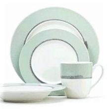 Picture of Dinner Plates
