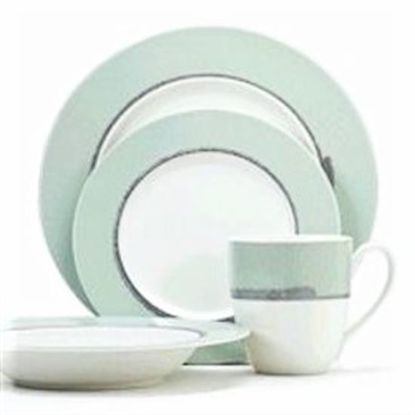 Picture of Dinner Plates