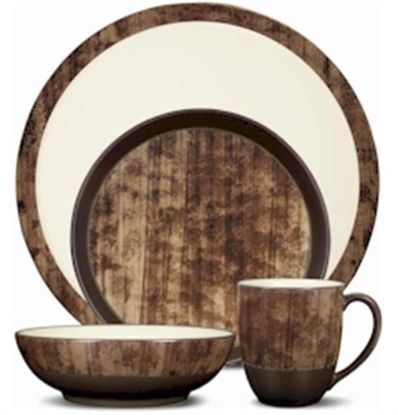 Picture of Dinner Plates