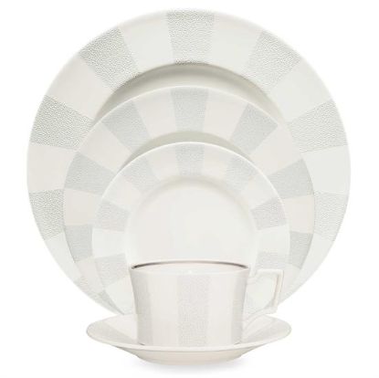 Picture of Dinner Plates