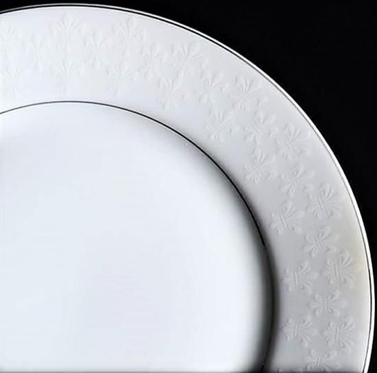 Picture of Dinner Plates