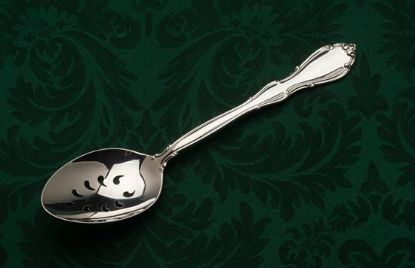 Picture of Pierced Tableserv.spn