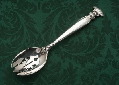 Picture of Pierced Tableserv.spn