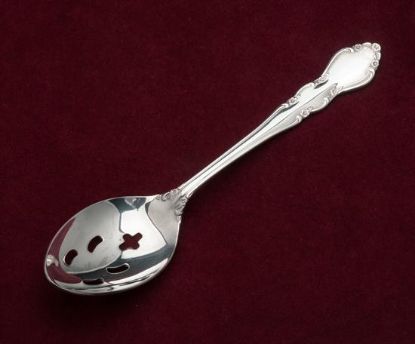 Picture of Pierced Tableserv.spn