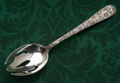 Picture of Pierced Tableserv.spn