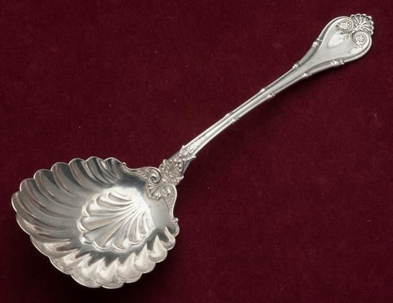 Picture of Berry Serving Spoon