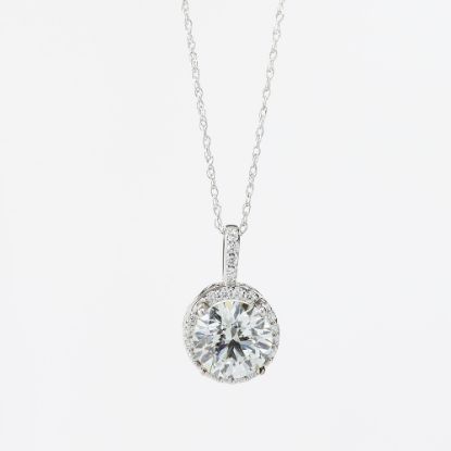 Picture of 14k White Gold 1.66Ct Solitaire Diamond Necklace 