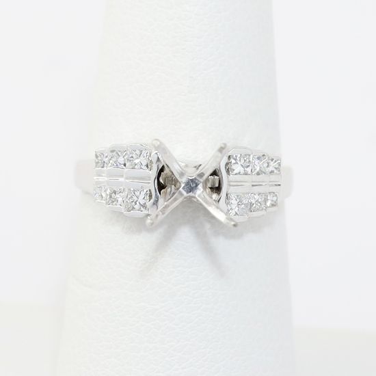 Picture of 18k White Gold Diamond Semi-Mount Ring 
