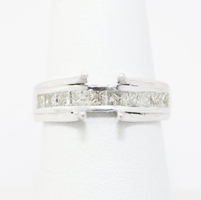 Picture of 18k White Gold Diamond Semi-Mount Ring
