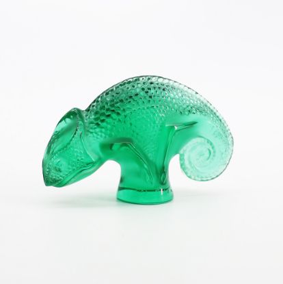 Picture of Lalique Crystal 'Tai-Ta' Chameleon Figurine in Emerald Green