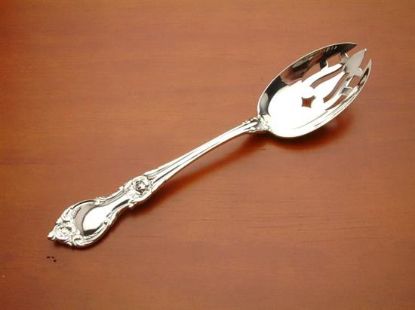 Picture of Pierced Tableserv.spn