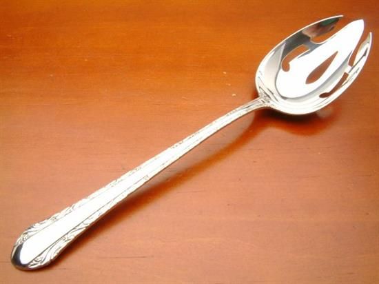 Picture of Pierced Tableserv.spn