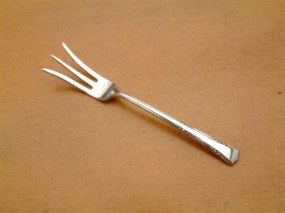 Picture of Lemon Serving Fork