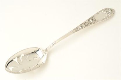 Picture of Pierced Tableserv.spn