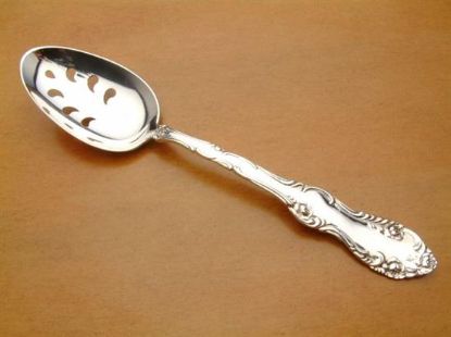Picture of Pierced Tableserv.spn