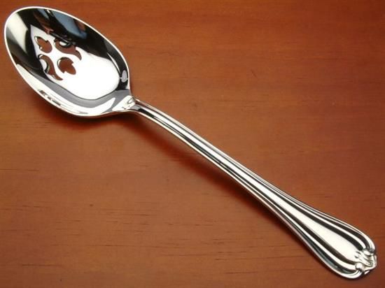 Picture of Pierced Tableserv.spn