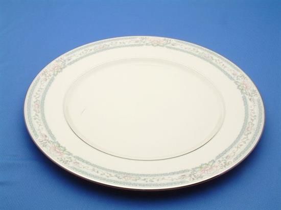 Picture of Dinner Plates