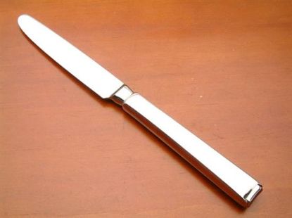 Picture of Place Knife Modern