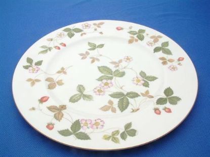 Picture of Dinner Plates