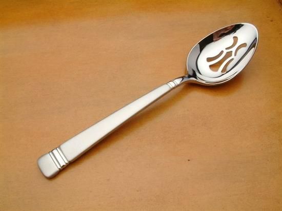 Picture of Pierced Tableserv.spn