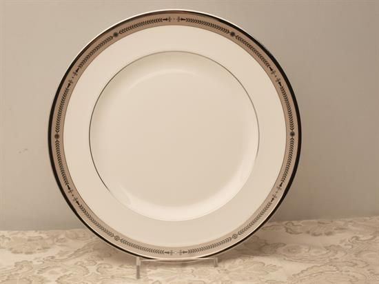 Picture of Dinner Plates