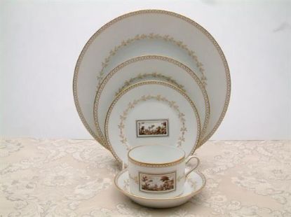 Picture of New 20pc. Service Of 4