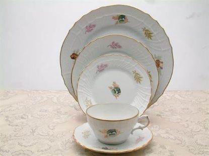 Picture of New 20pc. Service Of 4