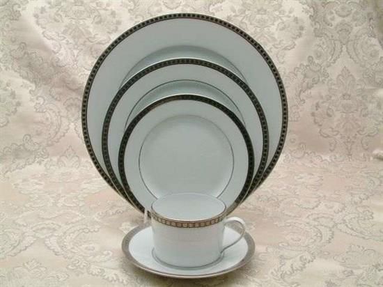 Picture of New 5pc. Setting