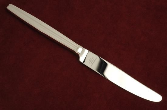 Picture of Place Knife Modern