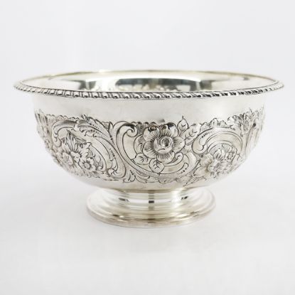 Picture of Vintage Reed & Barton Sterling Silver Serving Bowl X510c with Gadroon Decorations