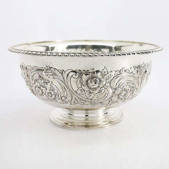 Picture of Vintage Reed & Barton Sterling Silver Serving Bowl X510c with Gadroon Decorations