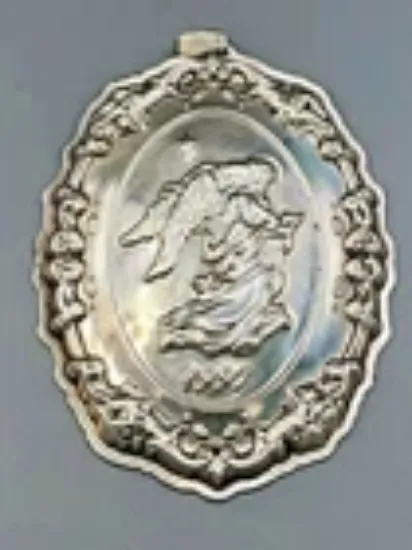 Picture of Reed & Barton Sterling Silver 1997 Nativity Ornament, no box