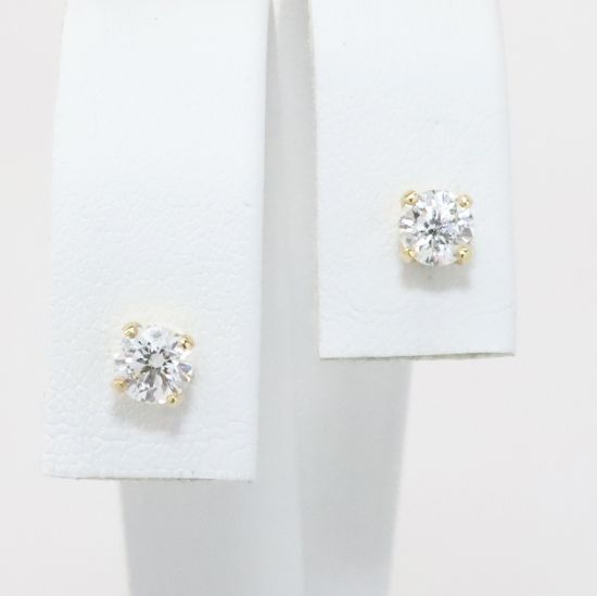 Picture of 14k Yellow Gold Diamond Solitaire Studs 