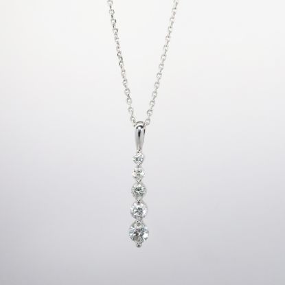 Picture of 14k White Gold Diamond Necklace 