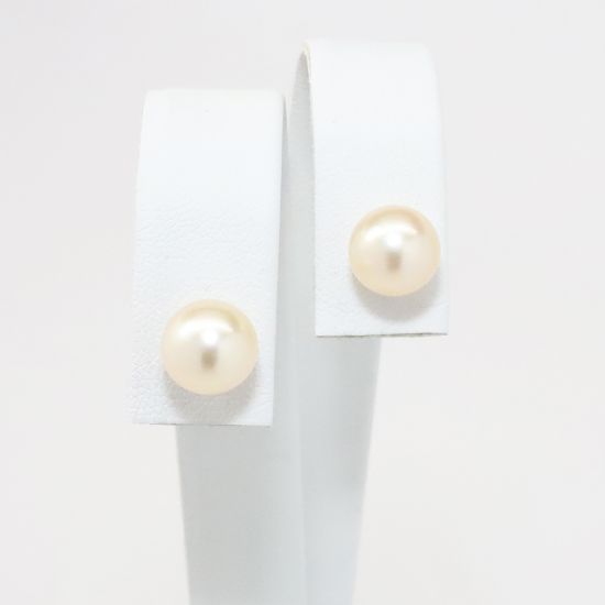 Picture of Mikimoto 14k Yellow Gold Akoya Cultured Pearl Earrings 