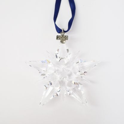 Picture of 2001 Snowflake Ornament with Original Box & COA