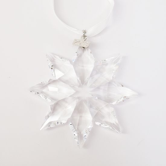 Picture of 2013 Snowflake Ornament with Original Box & COA