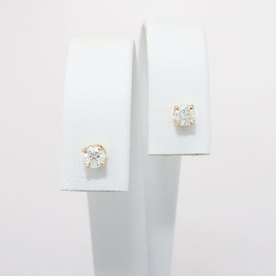 Picture of 14k Yellow Gold Solitaire Diamond Studs 