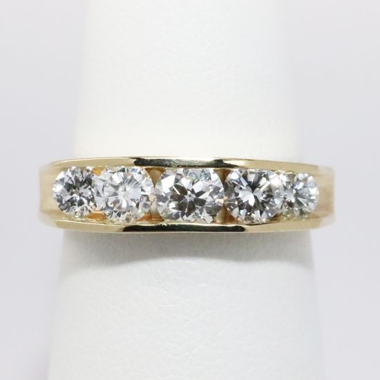 Picture of 14k Yellow Gold Men's Diamond Band 