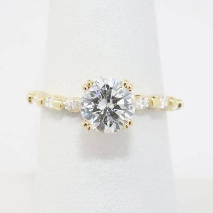 Picture of 14k Yellow Gold 1.06CT Round Brilliant Diamond Ring 