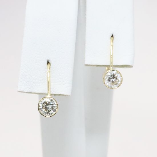 Picture of 14k Yellow Gold Diamond Earrings