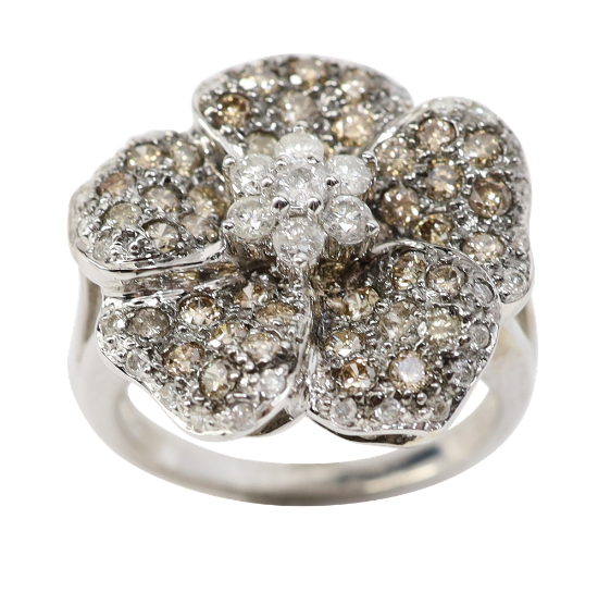 Picture of 14K White Gold Flower Diamond Fashion Ring